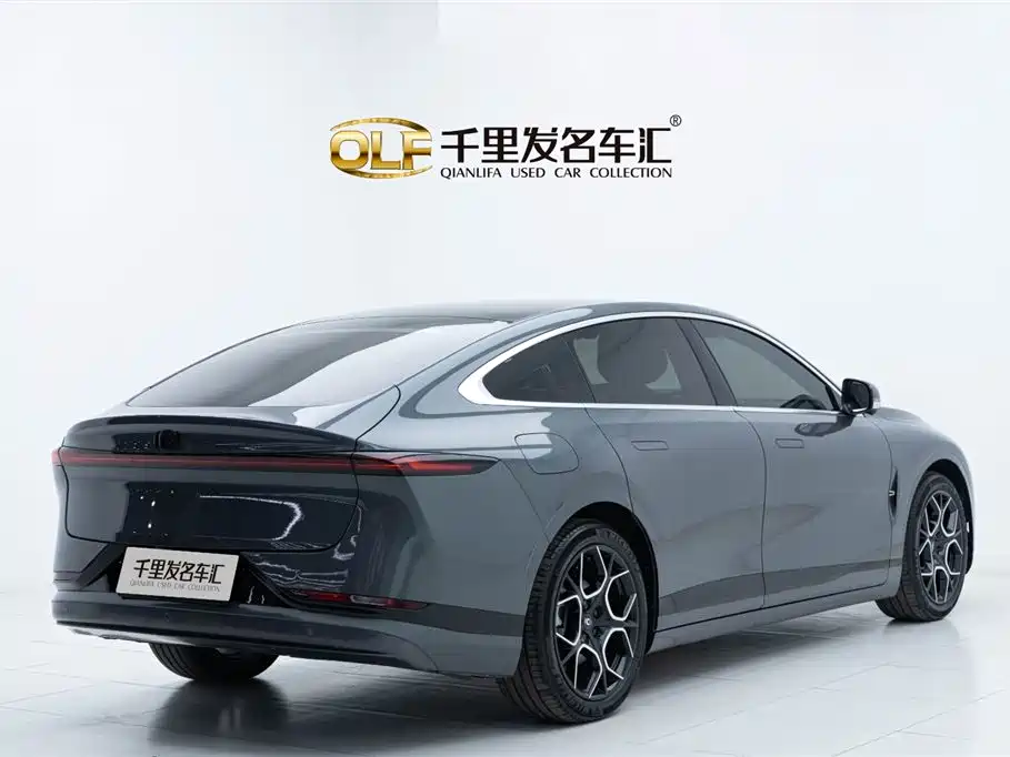 Фото машины 23