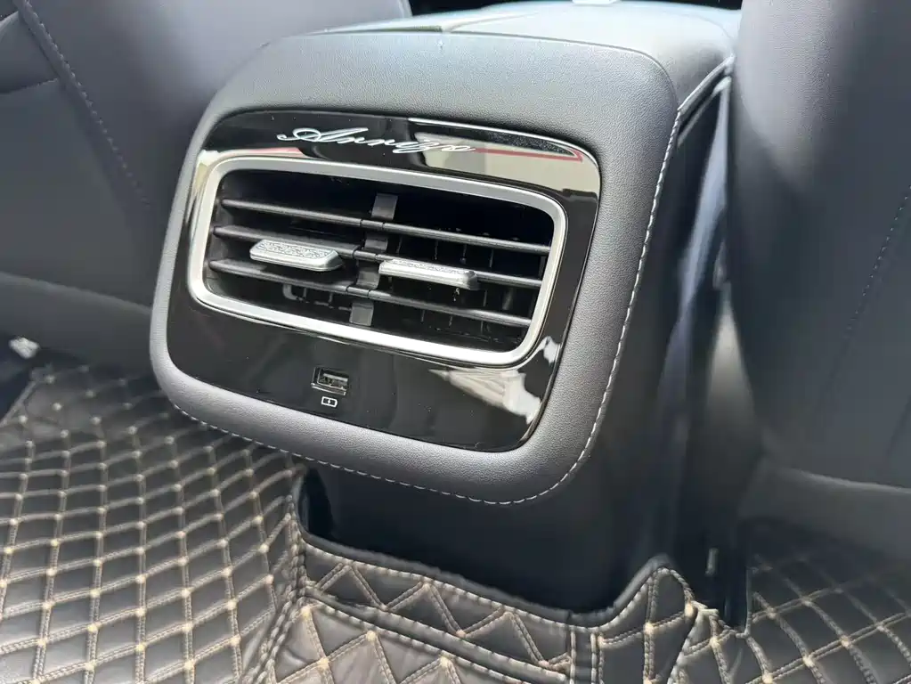 Фото машины 24