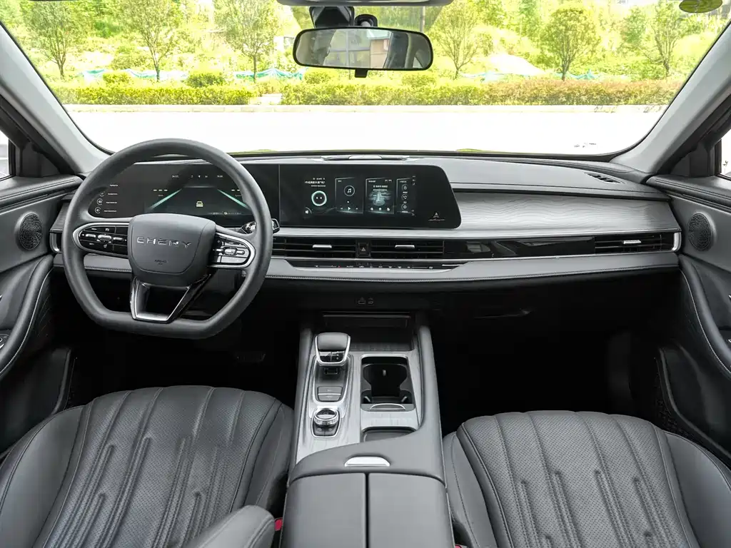 Фото машины 24