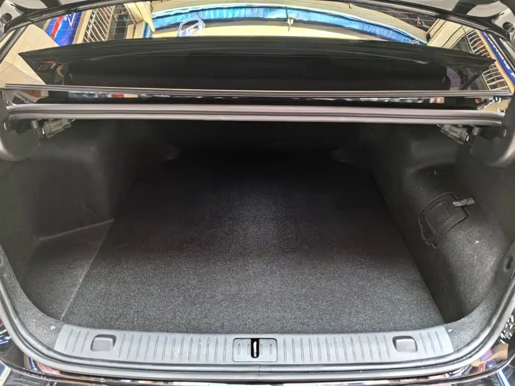 Фото машины 10