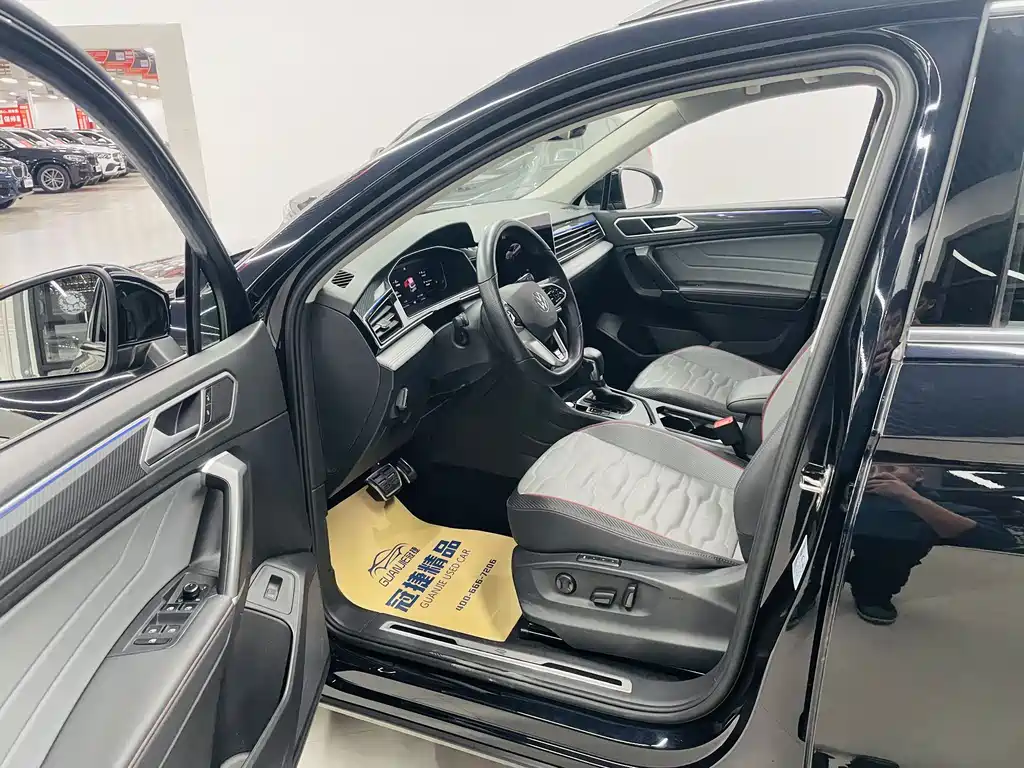 Tiguan X 2022 330TSI two-wheel drive Respect Ultimate Edition