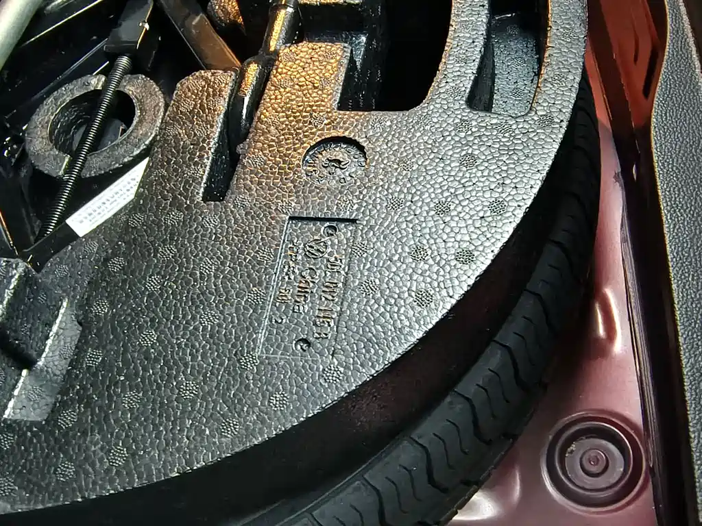 Фото машины 24