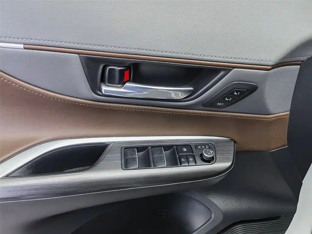 Фото машины 23