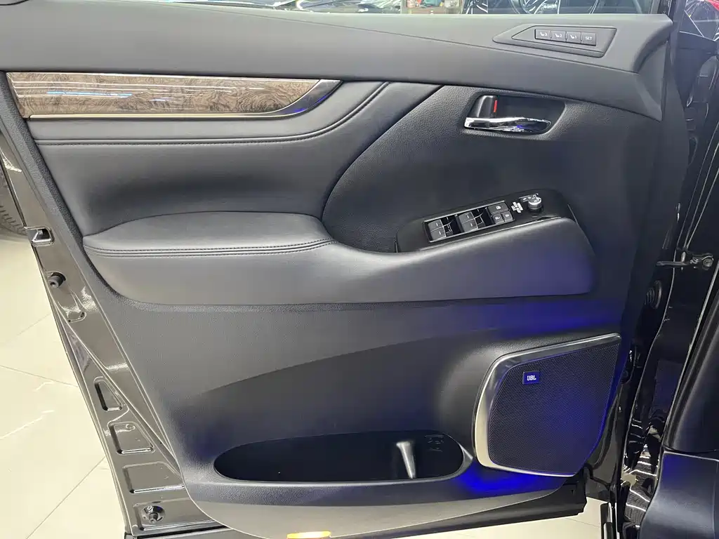 Фото машины 6