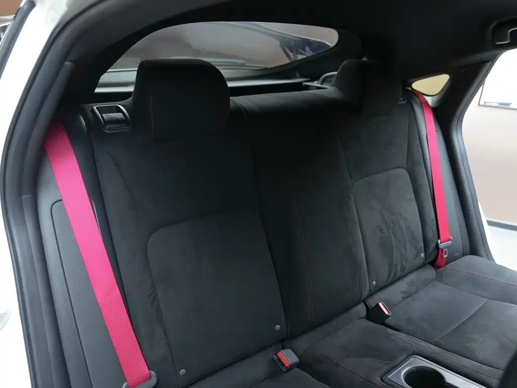 Фото машины 24