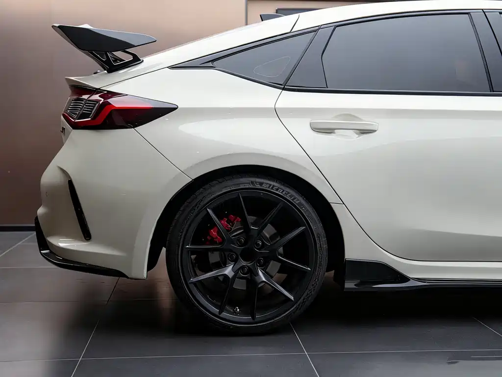 Фото машины 37