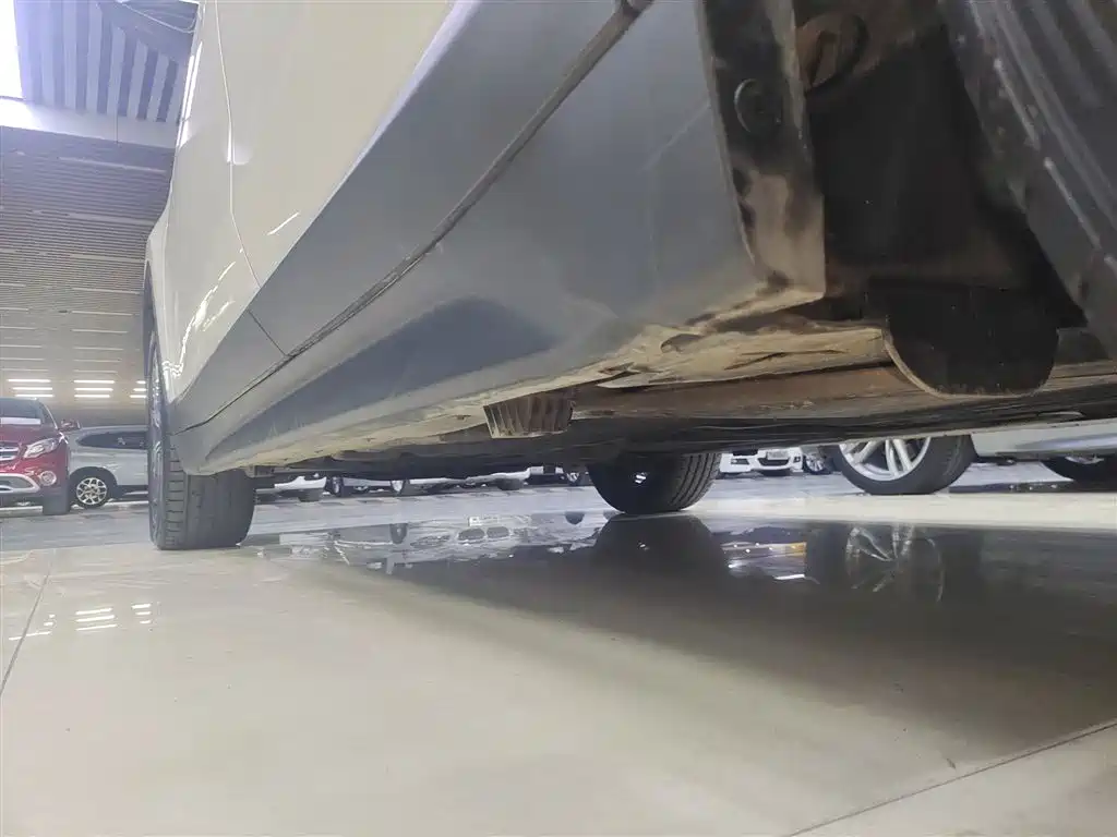 Фото машины 25