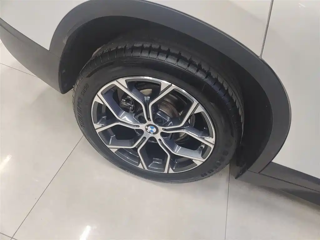 Фото машины 23