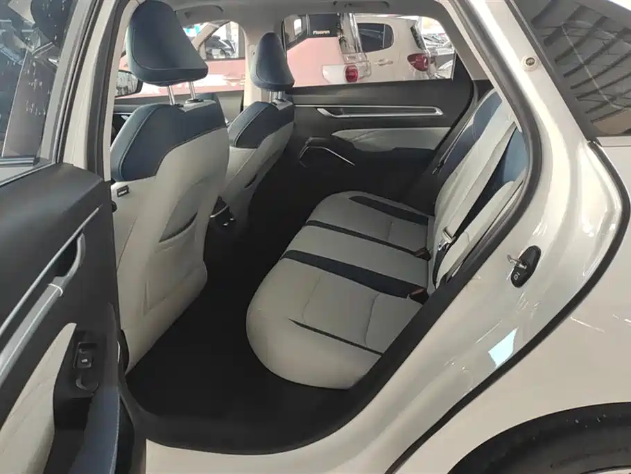 Emgrand 2022 4th generation 1.5L CVT flagship Model