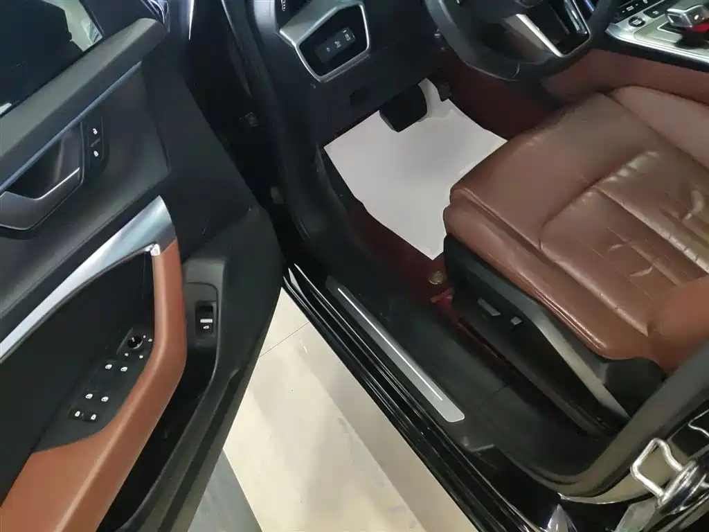 Фото машины 26