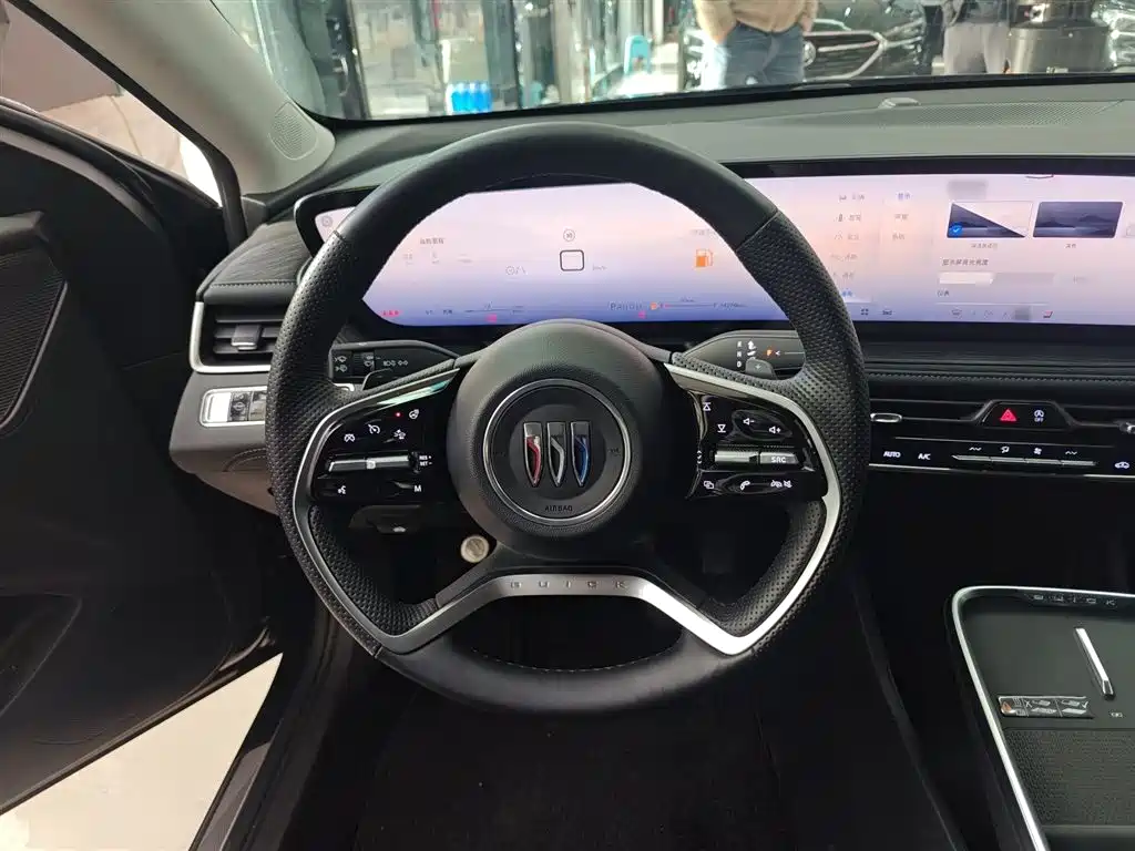 Lacrosse 2024 28T Yue Zun Edition