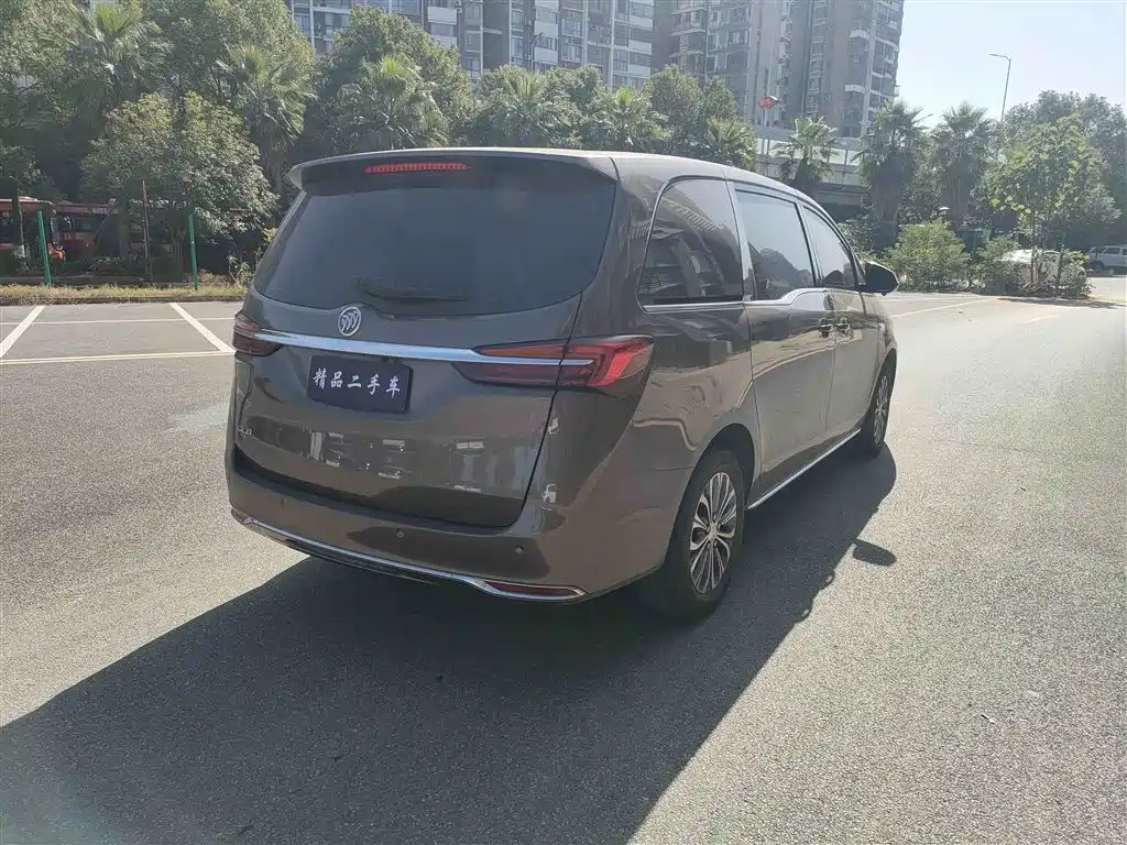 Buick GL8 2022 Land Business Class 652T Luxury