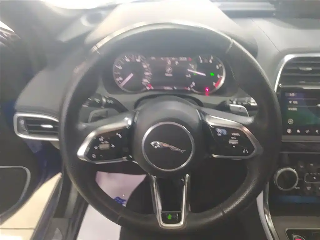 Jaguar XEL 2020 2.0 T 200PS R-DYNAMIC S Aggressive Sports Edition