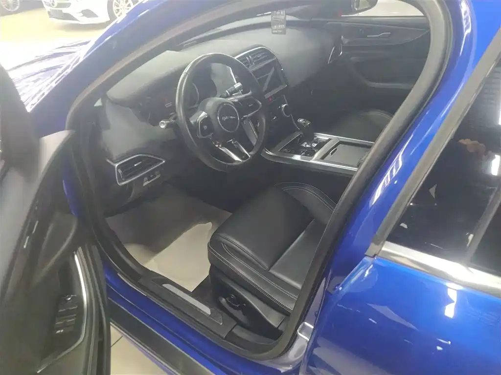 Фото машины 10