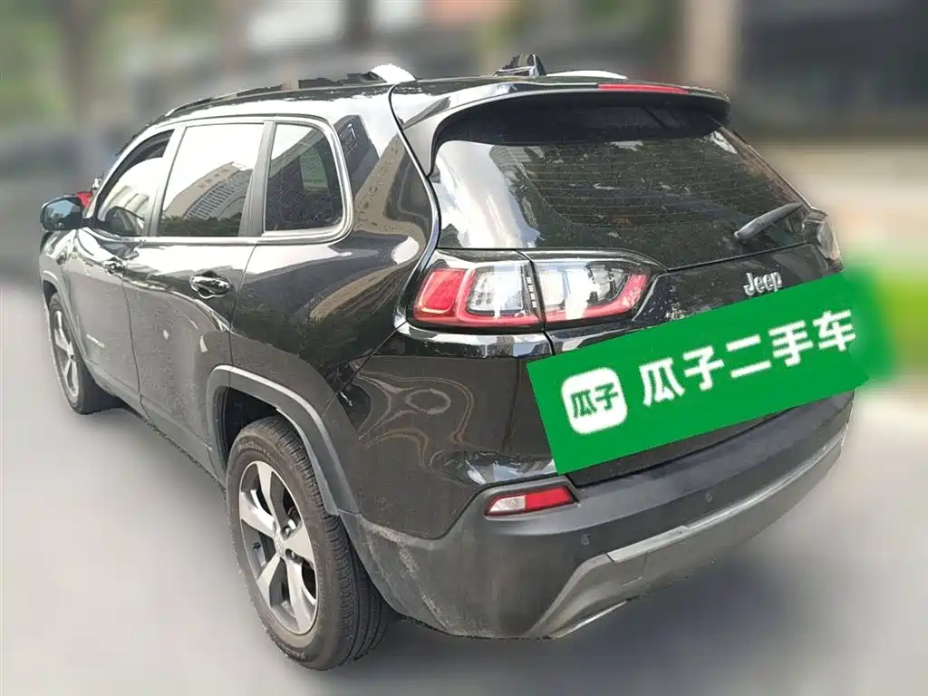 Фото машины 17