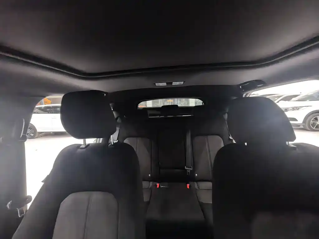 Фото машины 10