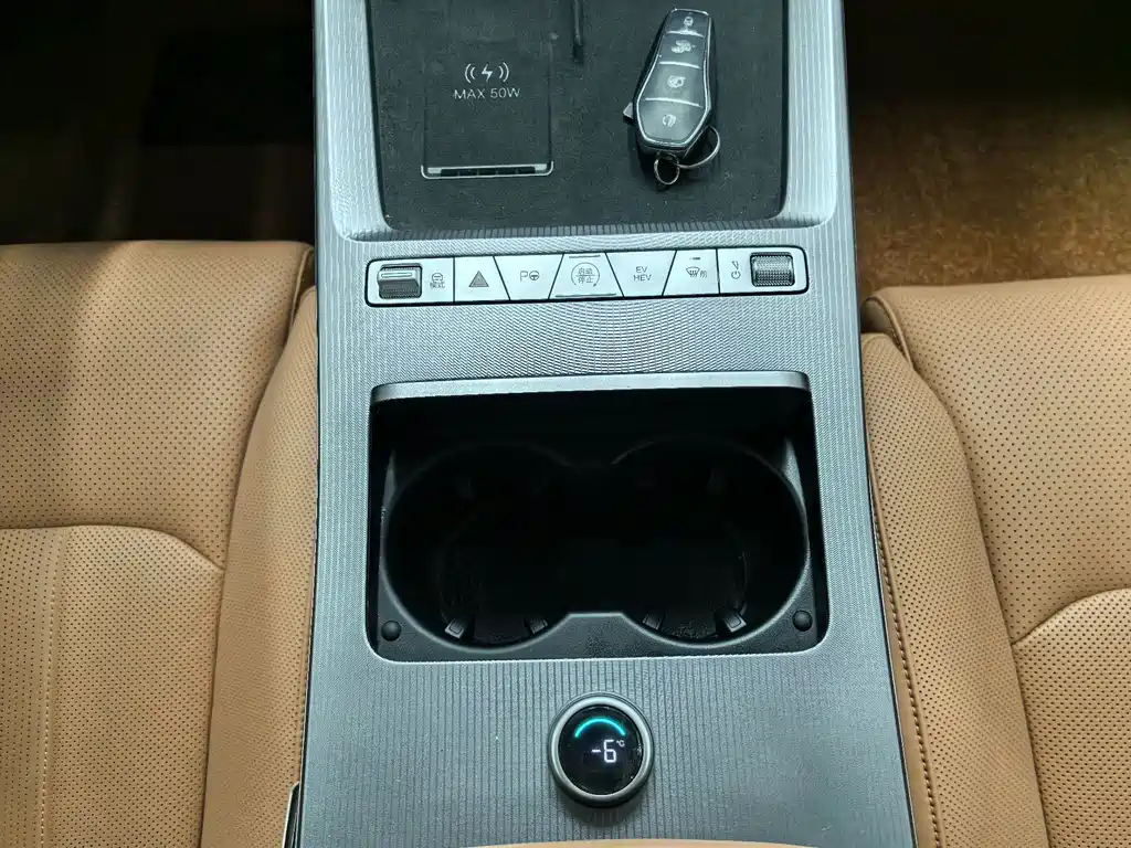 Han L 2025 DM-p four-wheel drive lidar flagship type