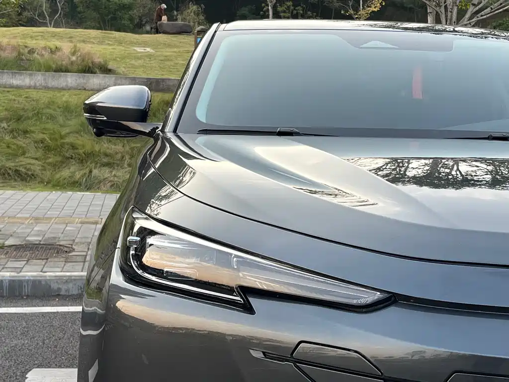 Фото машины 24