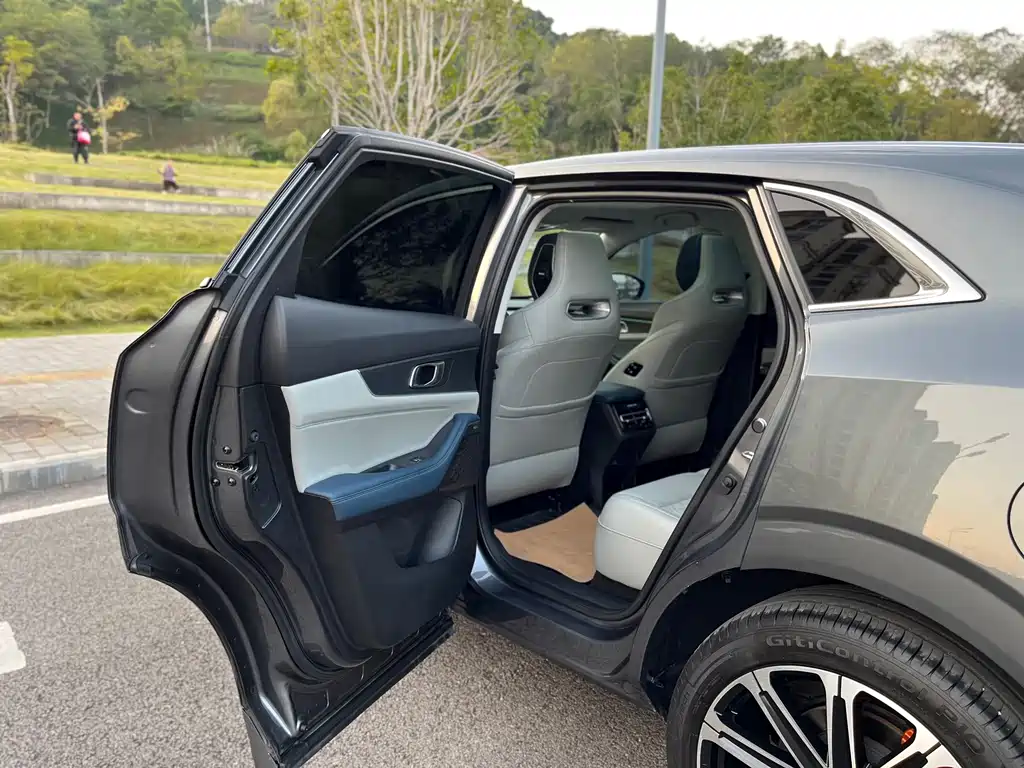 Фото машины 22