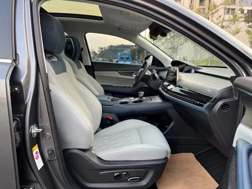 Фото машины 42