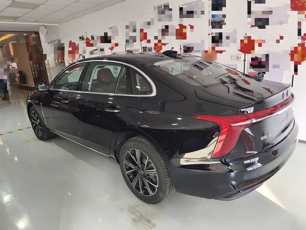 Hongqi H5 PHEV 2025 Model 170 Super Hybrid Version