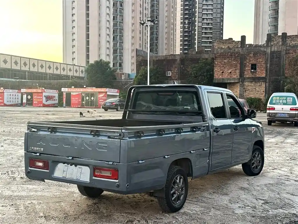 Wuling Journey 2021 1.5L Pioneering LAR