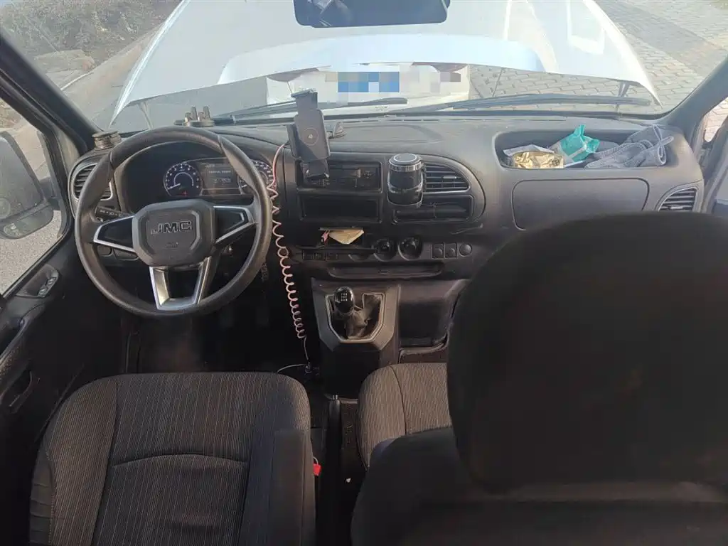 Teshun 2021 2.8T Space King ordinary short-axis medium-high-top 6-seater diesel country VI JX493