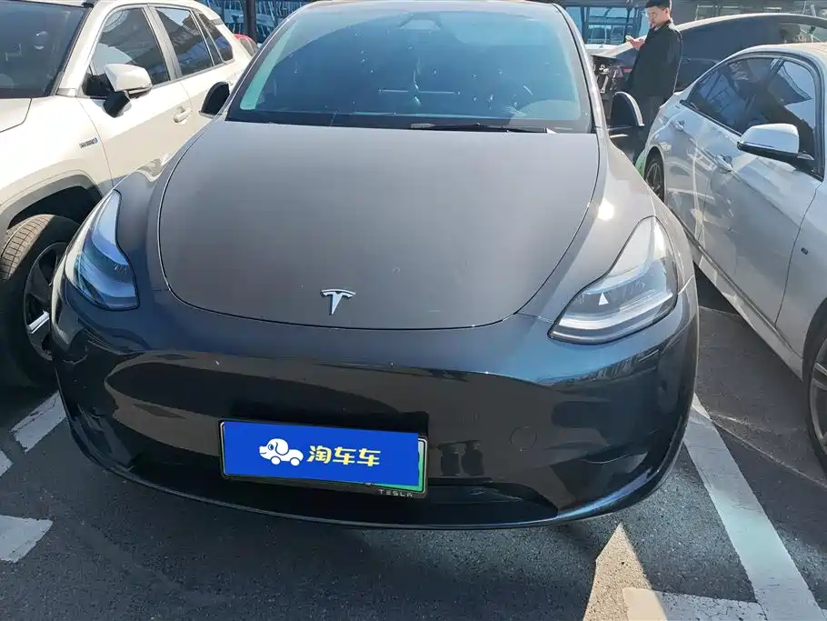 Model Y 2024 rear-wheel drive version