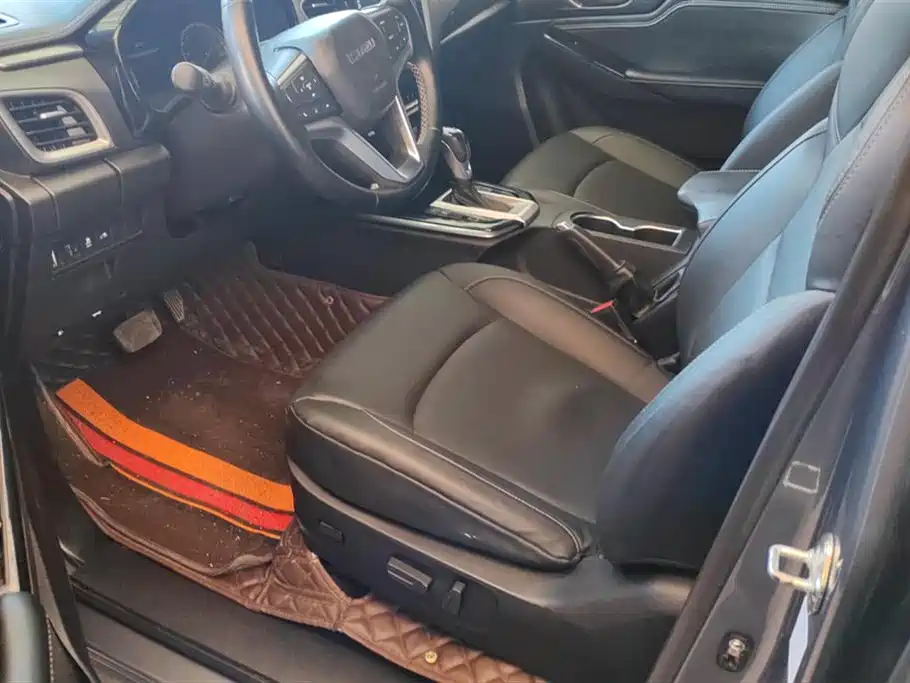 D-MAX 2021 1.9T automatic four-wheel drive diesel Global Hummer RZ4E