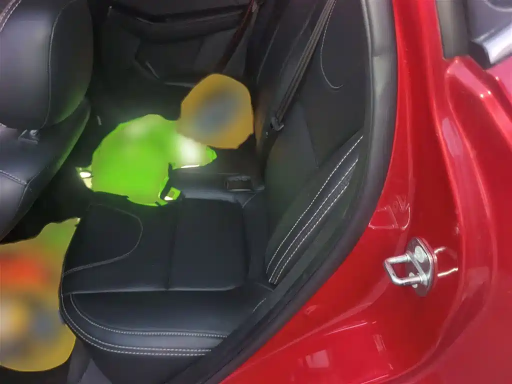 Фото машины 28