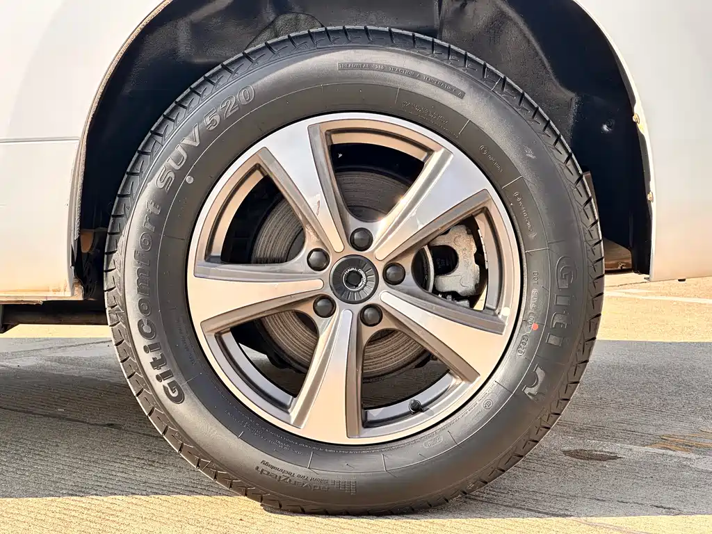 Haval H6 Coupe 2020 Zhilian version 1.5T automatic two-wheel drive luxury Zhilian type