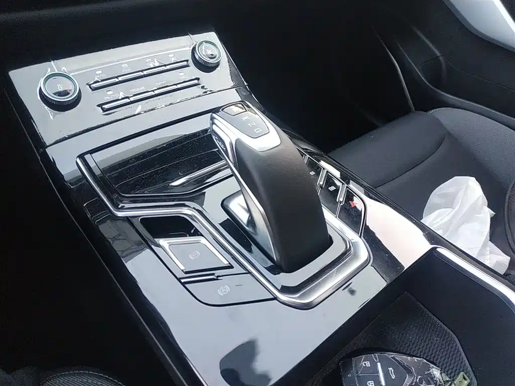 Yi 2022 model facelift standard battery life industry customized version