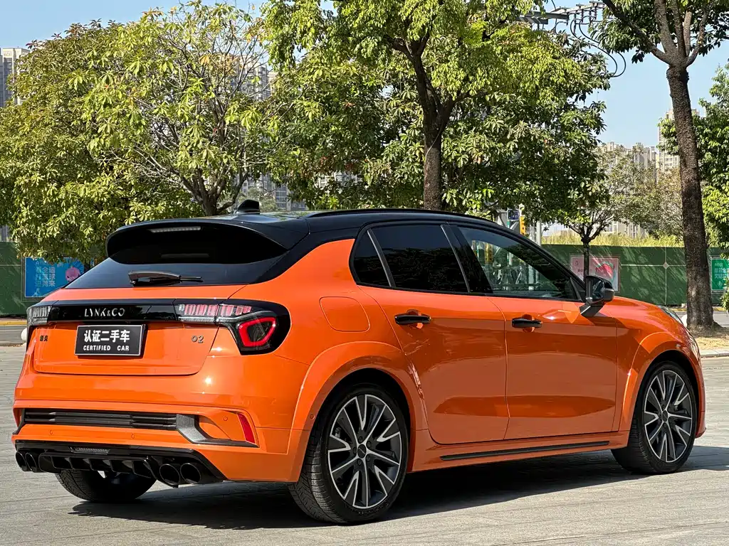 Lynk & Co. 02 Hatchback 2021 Model 2.0 TD Halo