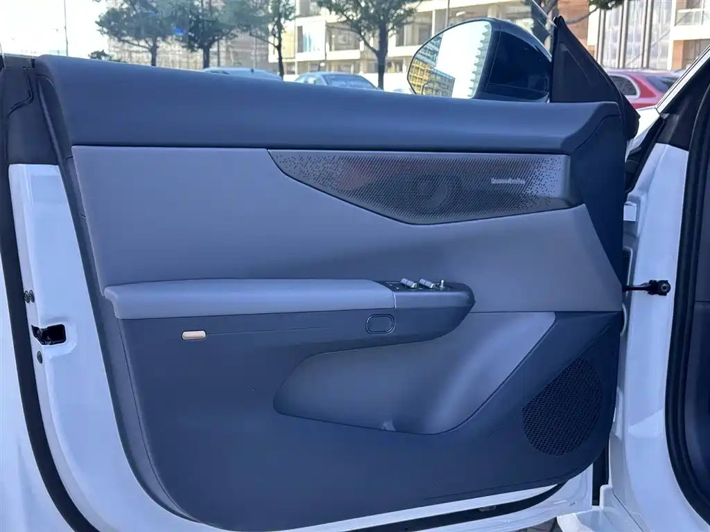 Фото машины 22