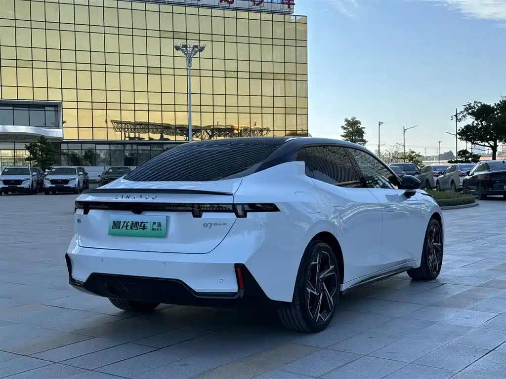 Фото машины 17