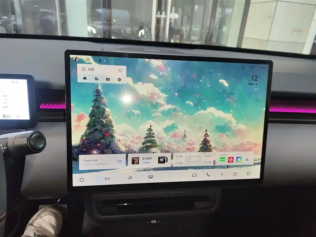 Фото машины