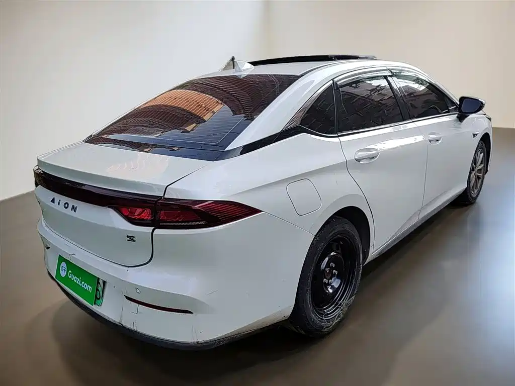 AION S 2023 Charm 580 Lithium Iron Phosphate