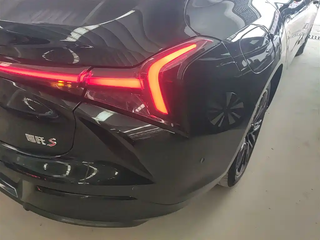 Nezha S 2024 Extended Range 1060 Lite version