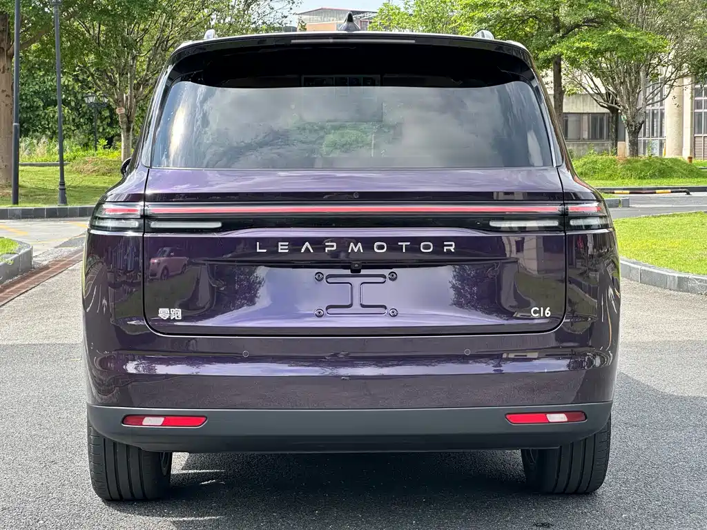 Фото машины 18