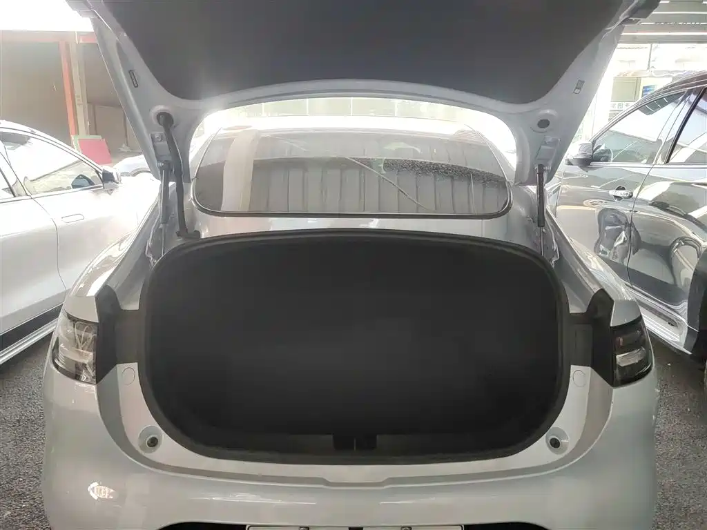 Фото машины 25