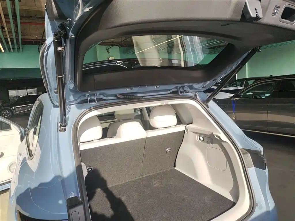 Фото машины 25