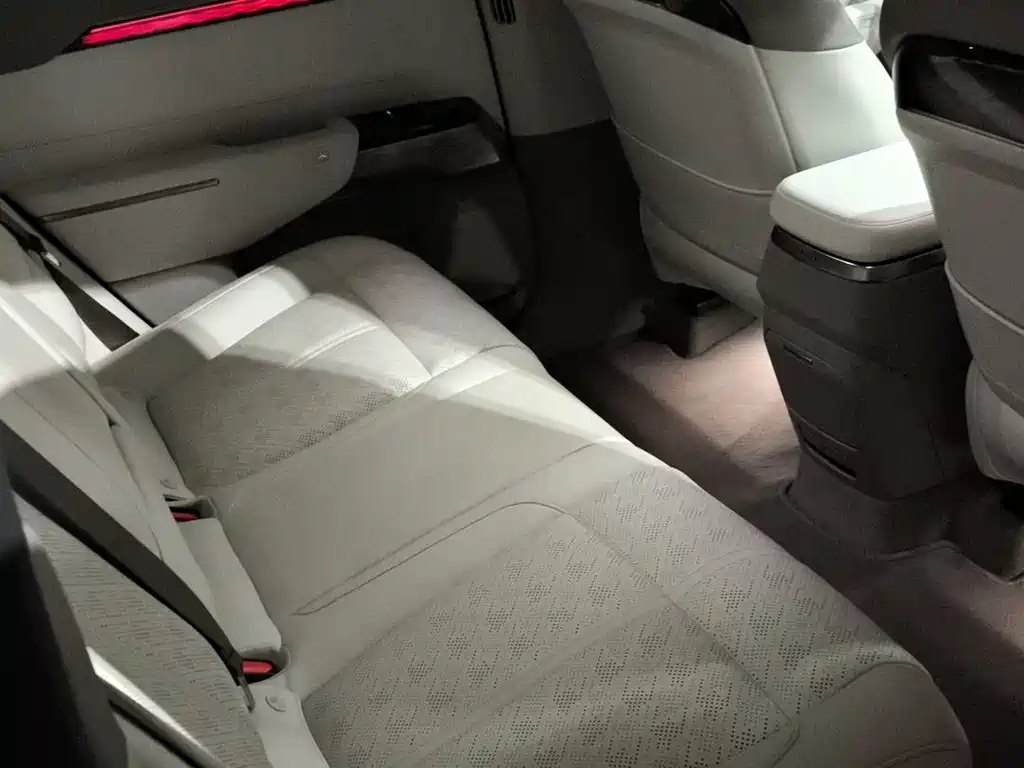 Фото машины 6