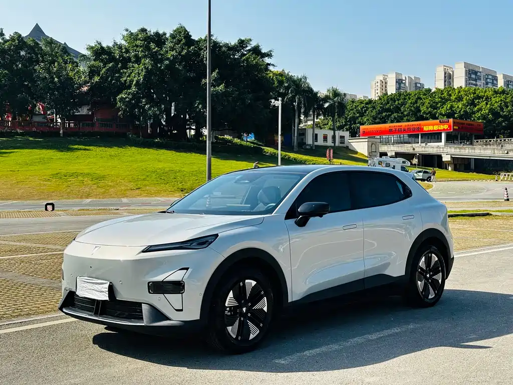 Фото машины 33