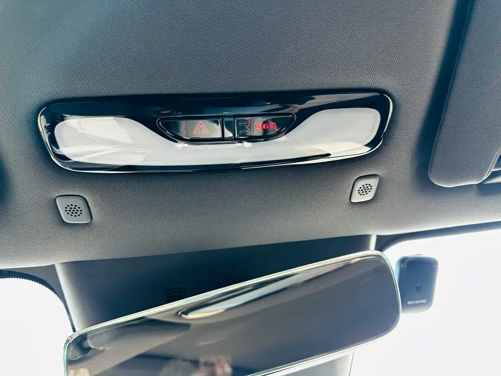 Фото машины 36