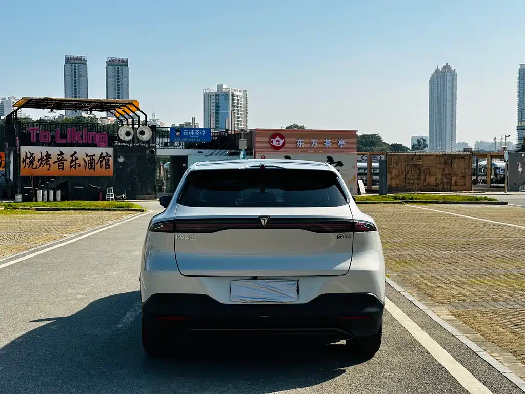 Фото машины 37