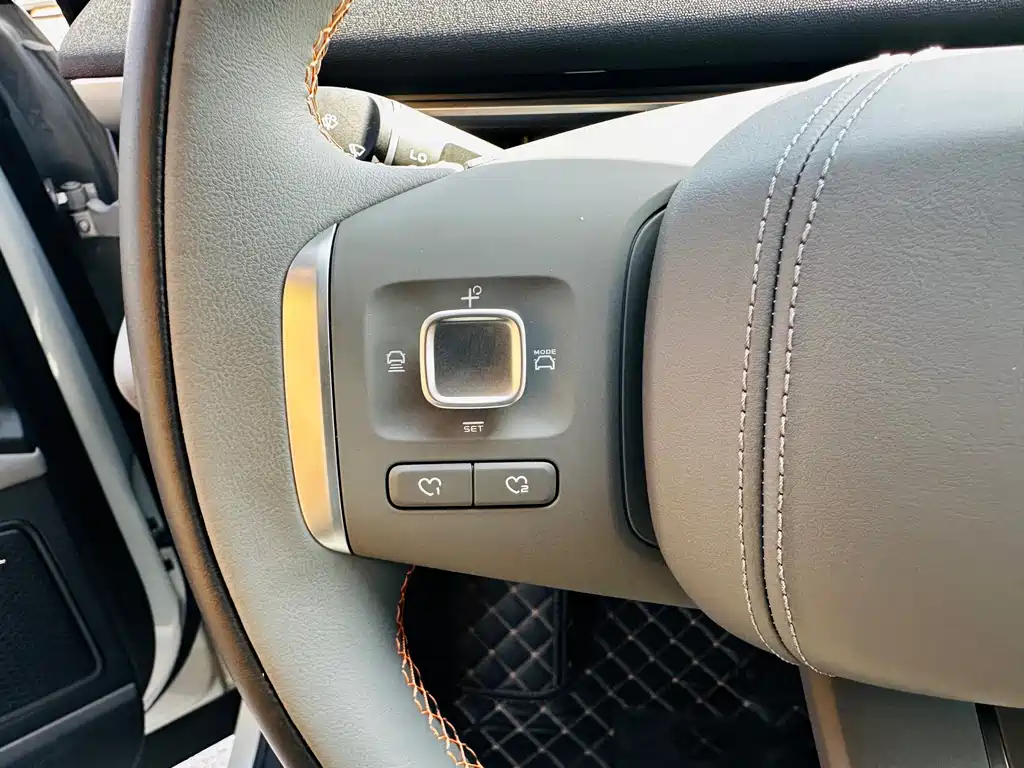 Фото машины 42