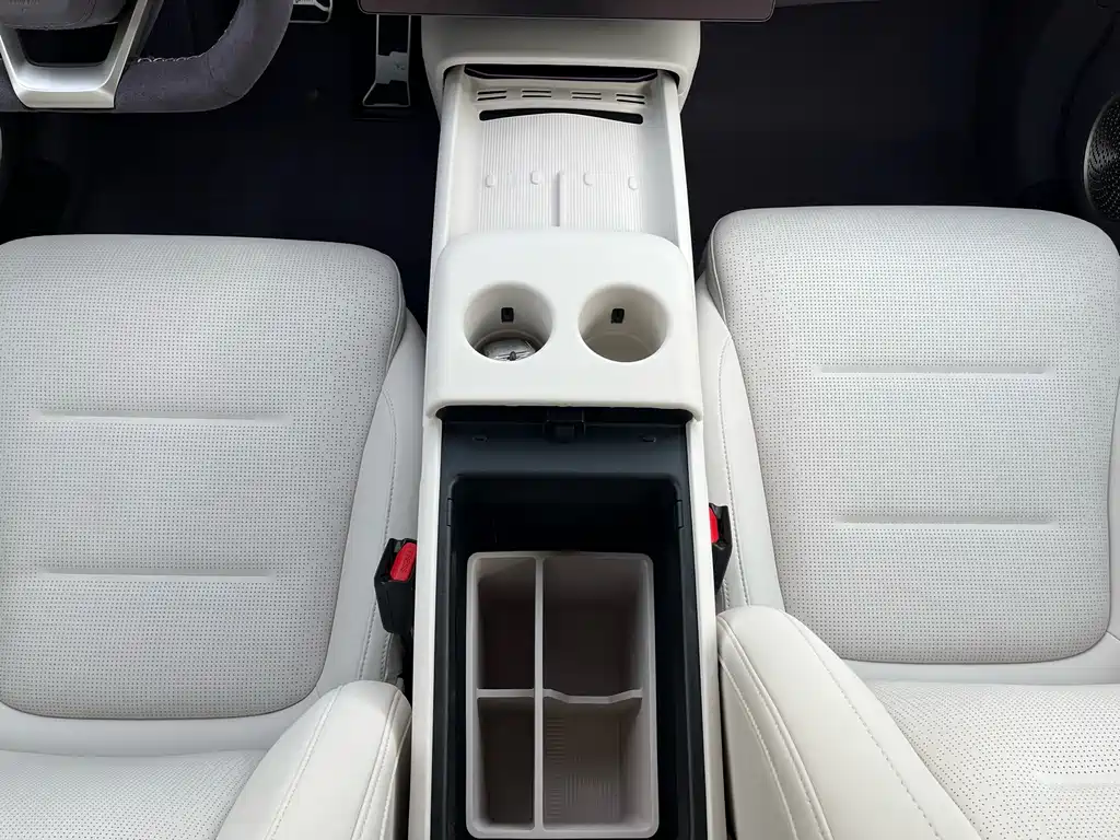 Фото машины 35