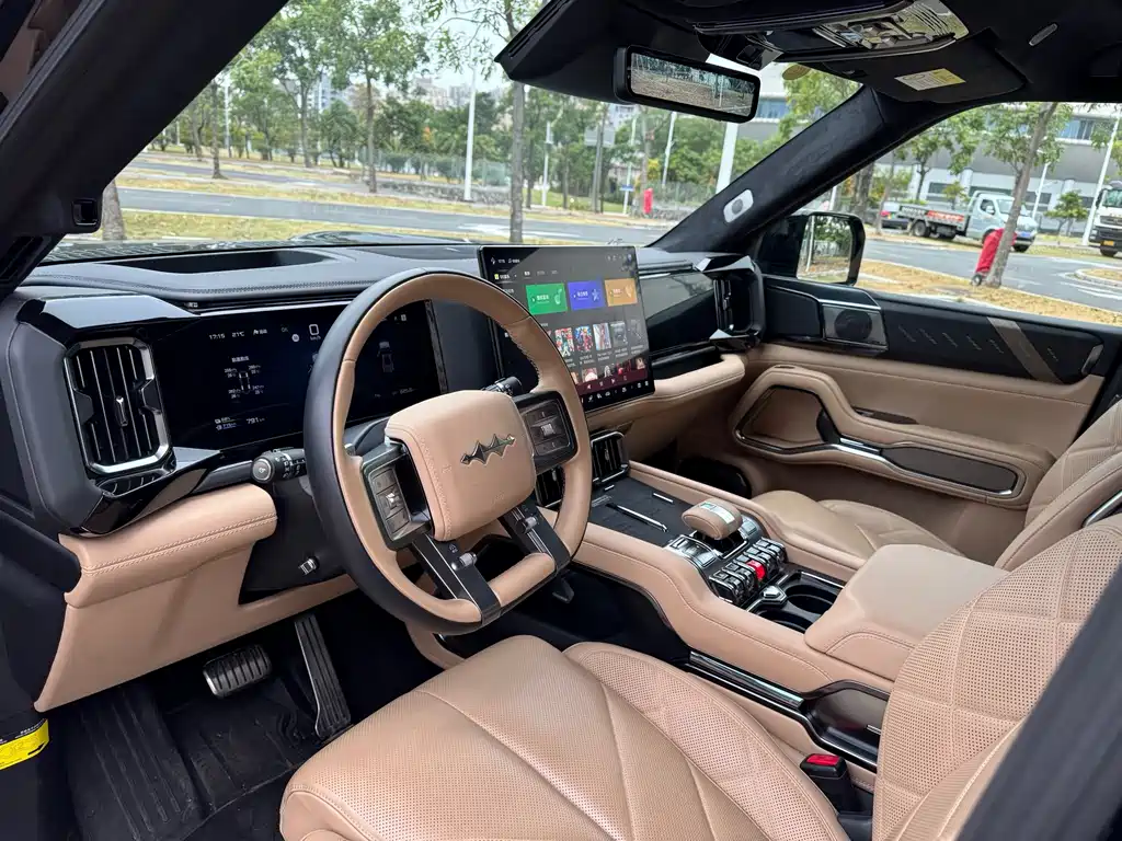 Leopard 8 2025 Zhiyong Ultimate Edition 7 Seats