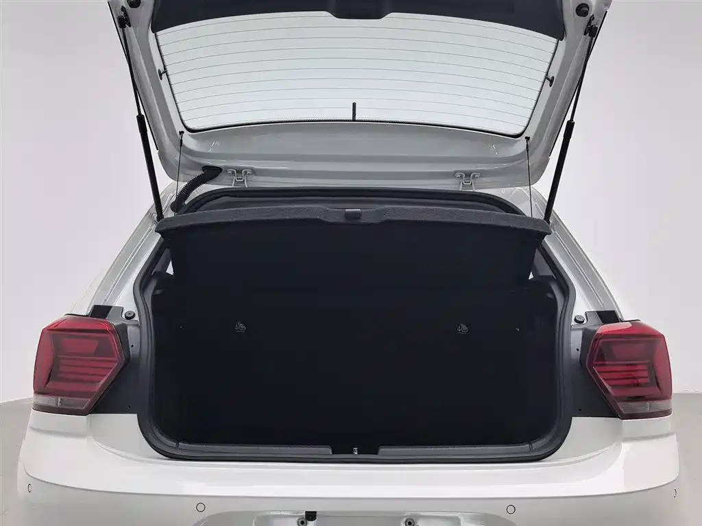 Фото машины 23