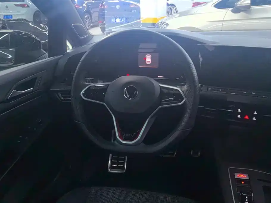 Golf GTI 2023 model 380TSI DSG GTI